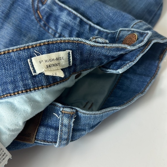 Madewell 9" High-Rise Skinny Jeans in Allegra Wash: Rip and Repair Edition 26 - Picture 7 of 8